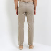 Cardinal Celana Panjang Chinos Slim Fit Pria E0264BK03A